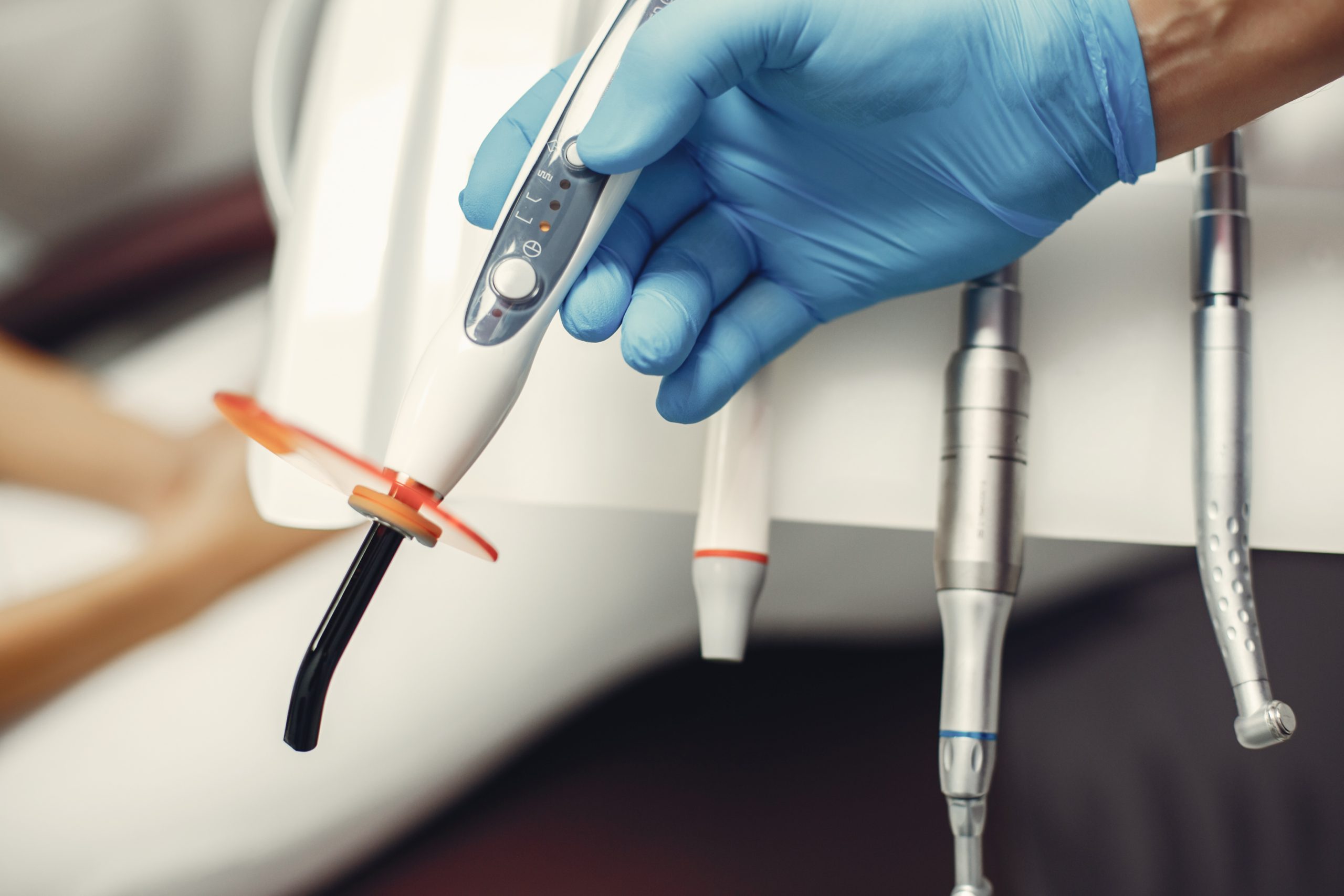 Handpiece Low Speed dalam Perawatan Gigi